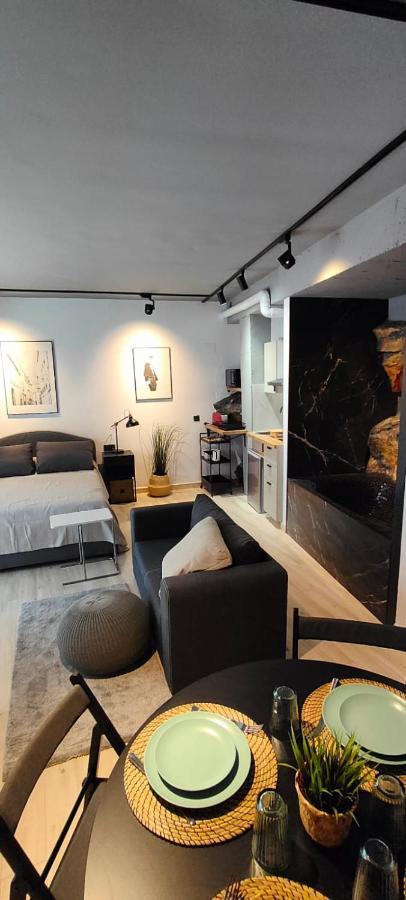 Victoria Loft Bed & Breakfast Castell de Ferro Exterior photo