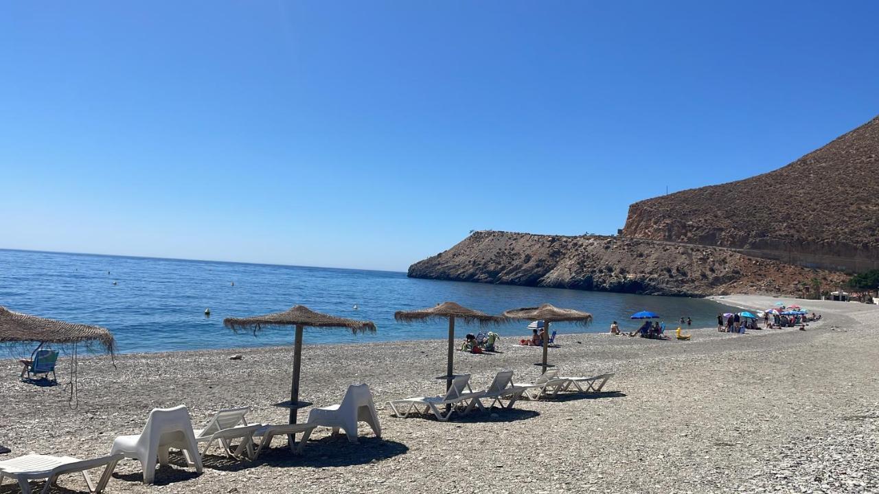 Victoria Loft Bed & Breakfast Castell de Ferro Exterior photo